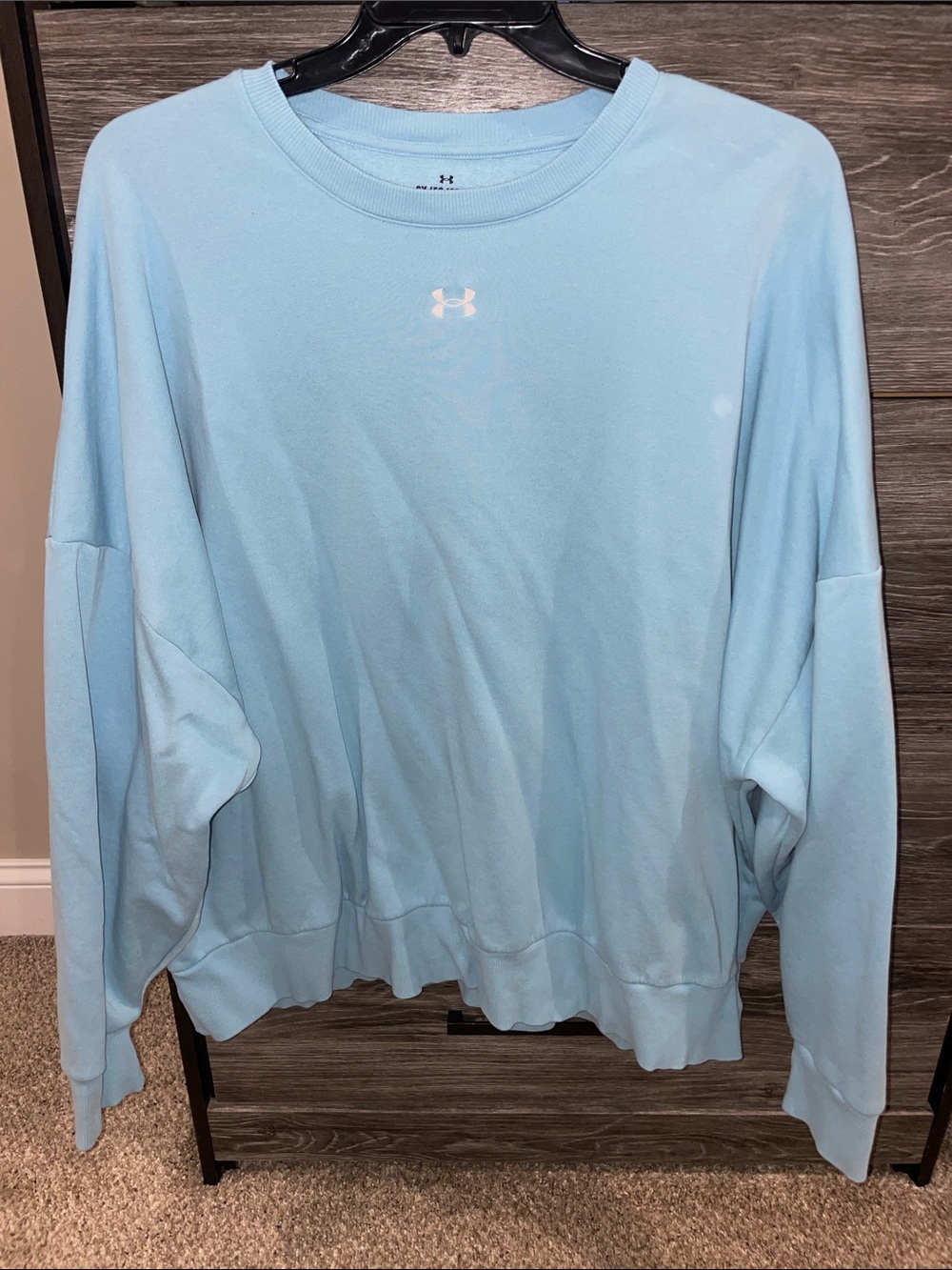 Under Armour Women's Blue Crewneck Pullover